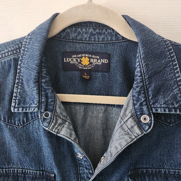 Lucky Brand denim long sleeve shirt - Picture 2 of 5